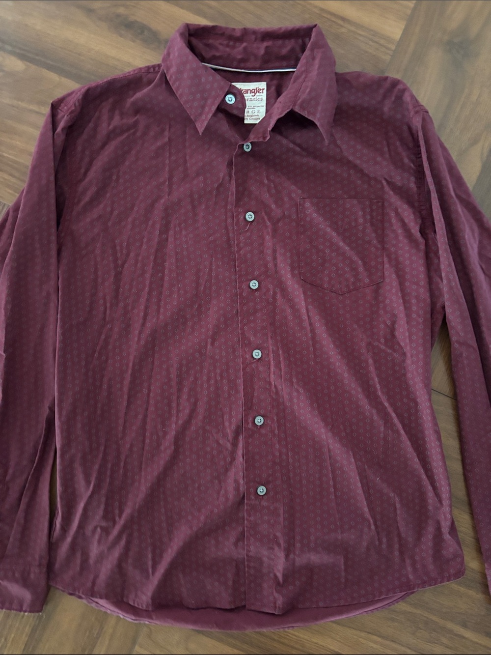 Wrangler Men's Maroon Long-Sleeve Button-Down Shirt